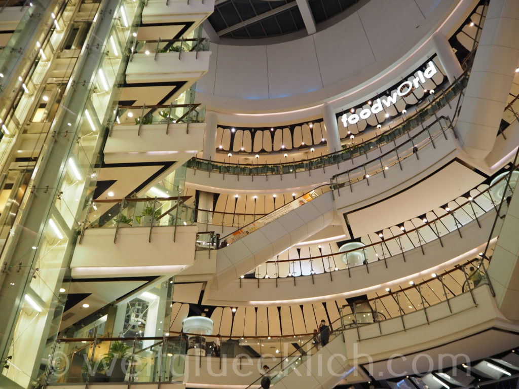 Thailand Bangkok shopping mall central world