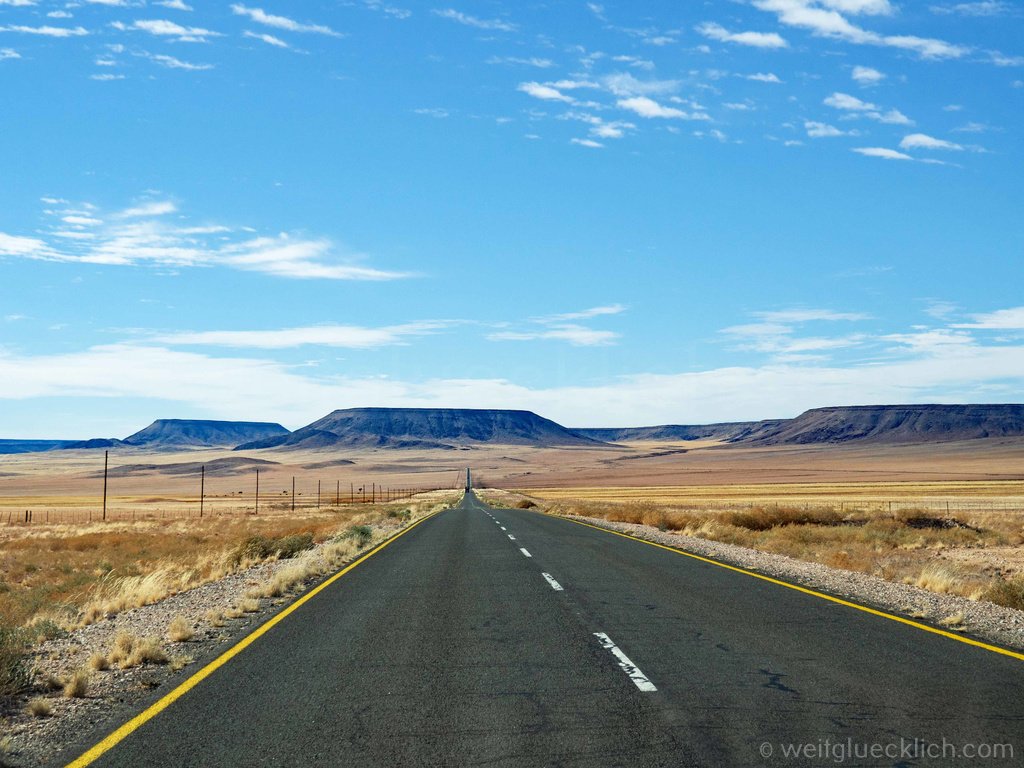 Weltreise 2021 Namibia Landschaft Bergplateaus