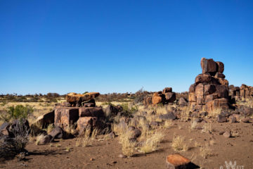 Weltreise 2021 Namibia Mesosaurus Campsite Steinbloecke